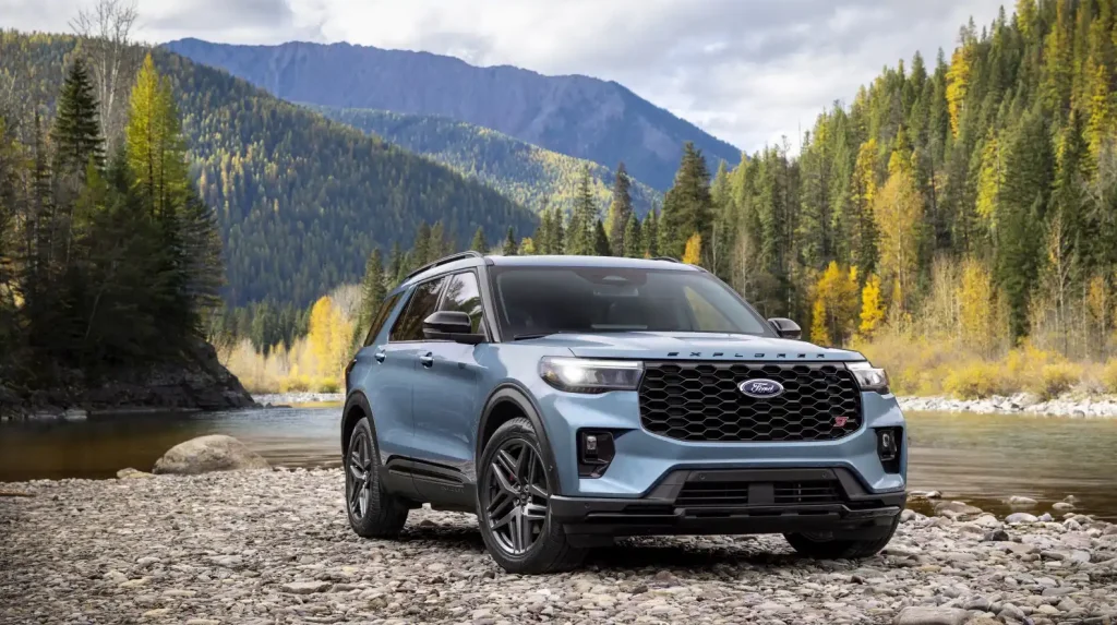 2025-Ford-Explorer-10