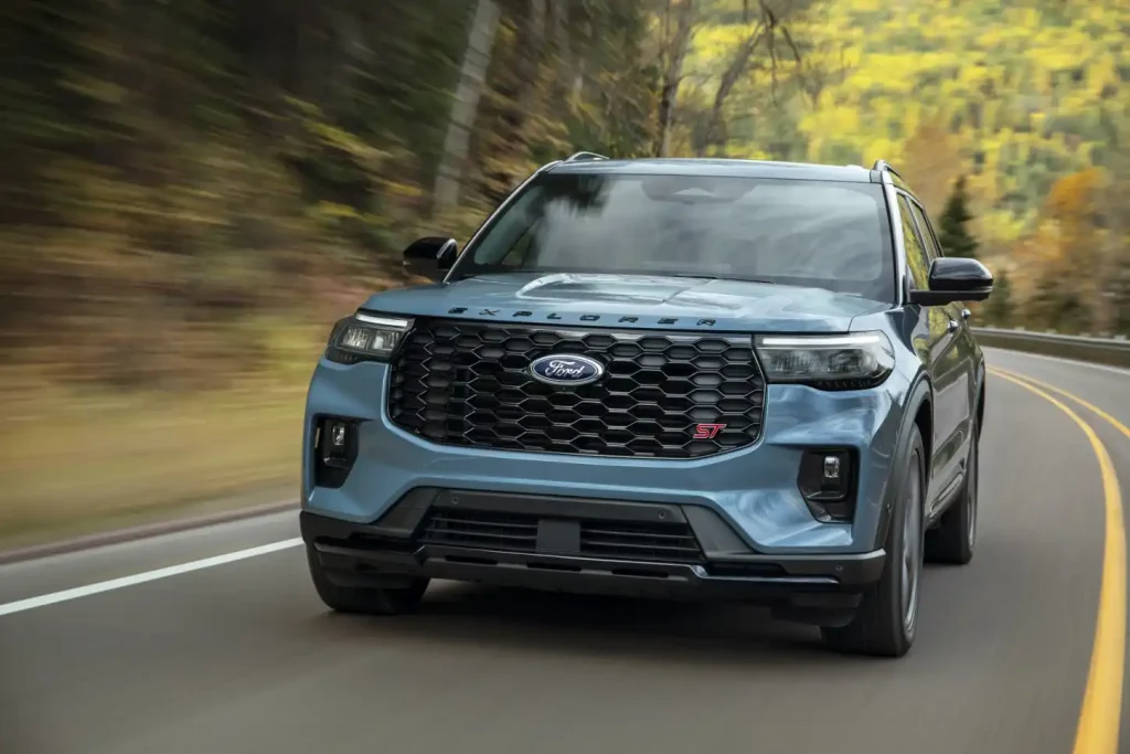 2025-Ford-Explorer-23