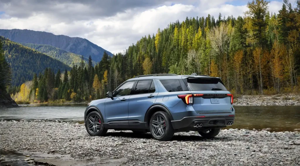 2025-Ford-Explorer-9