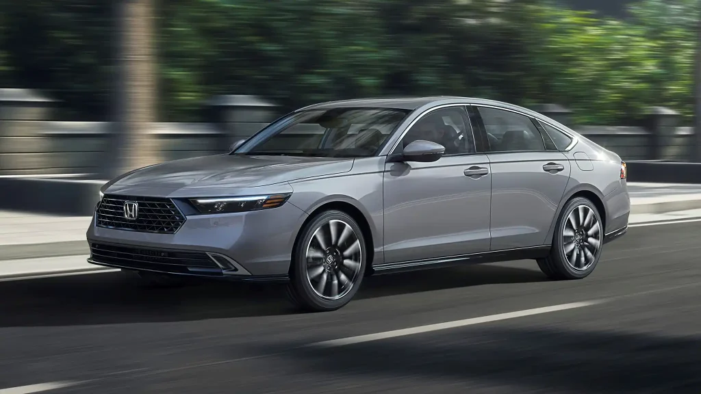2025-Honda-Accord-21