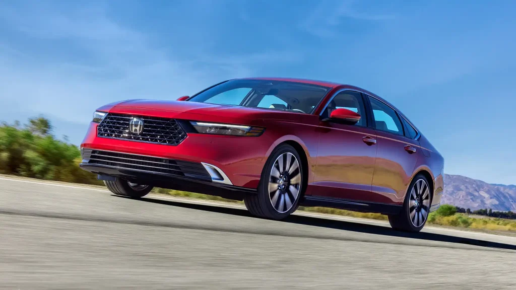 2025-Honda-Accord-24