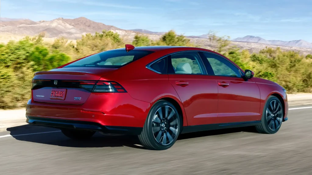 2025-Honda-Accord-7