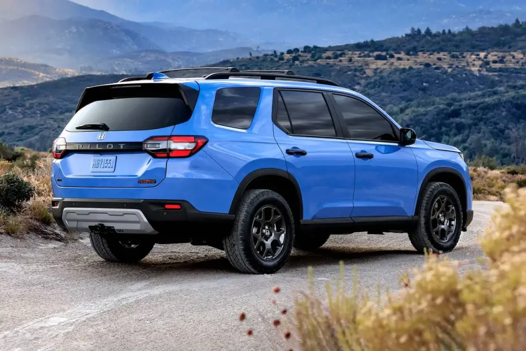 2025-Honda-Pilot-8