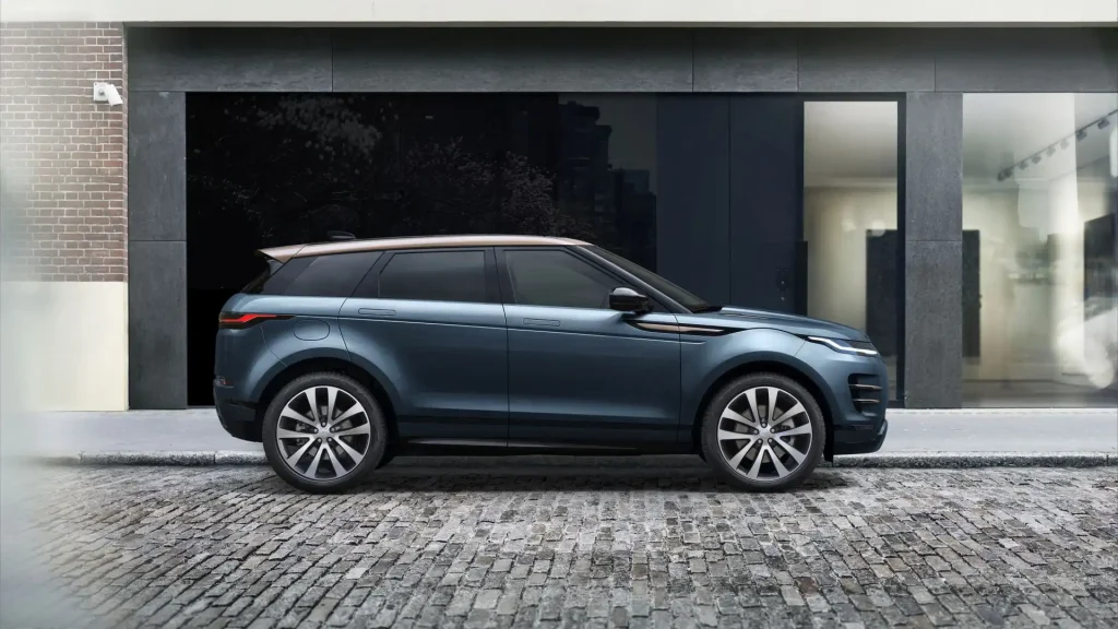2025-Land-Rover-Range-Rover-Evoque-3