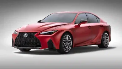 2025-Lexus-IS-1