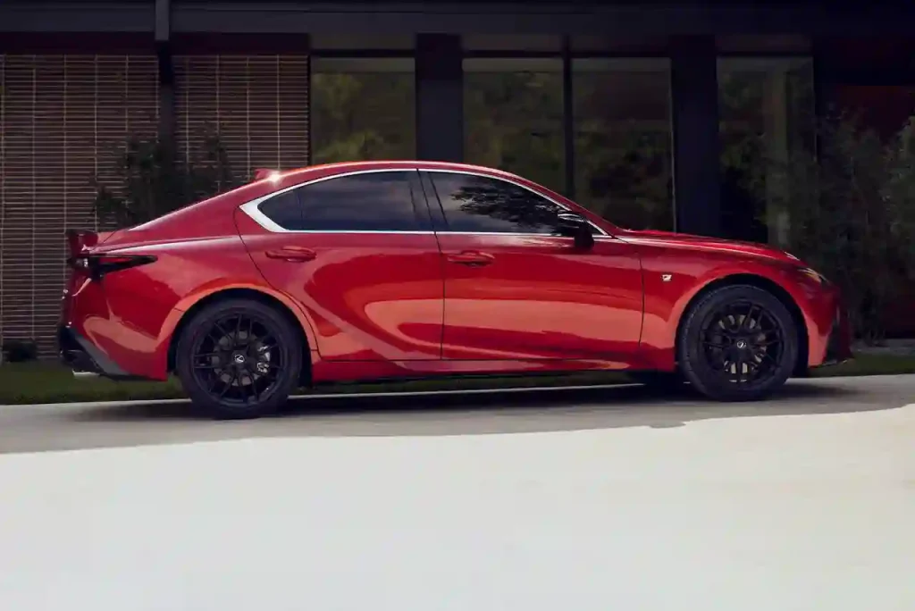 2025-Lexus-IS-10