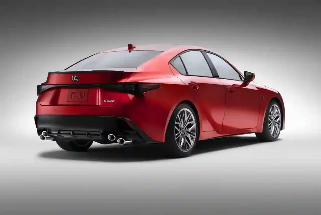 2025-Lexus-IS-7