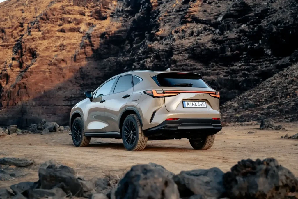 2025-Lexus-NX-23