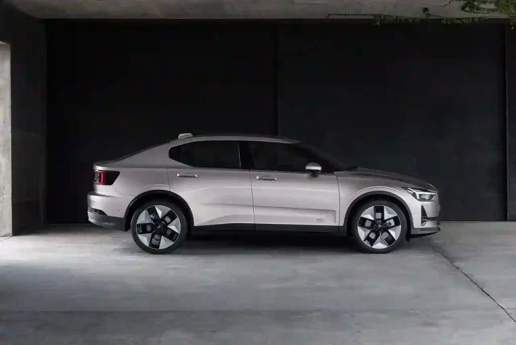2025-Polestar-2-11
