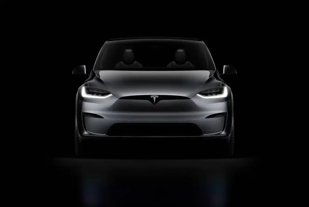 2025-Tesla-Model-X-9