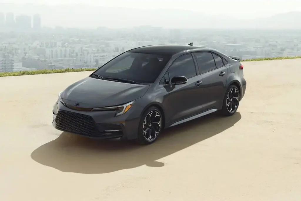 2025-Toyota-Corolla-2