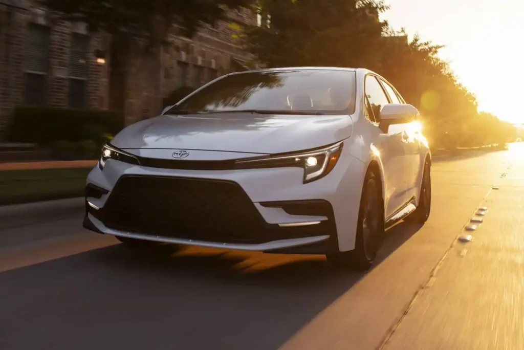 2025-Toyota-Corolla-26