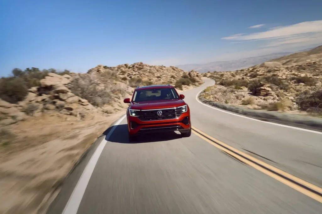 2025-Volkswagen-Atlas-38