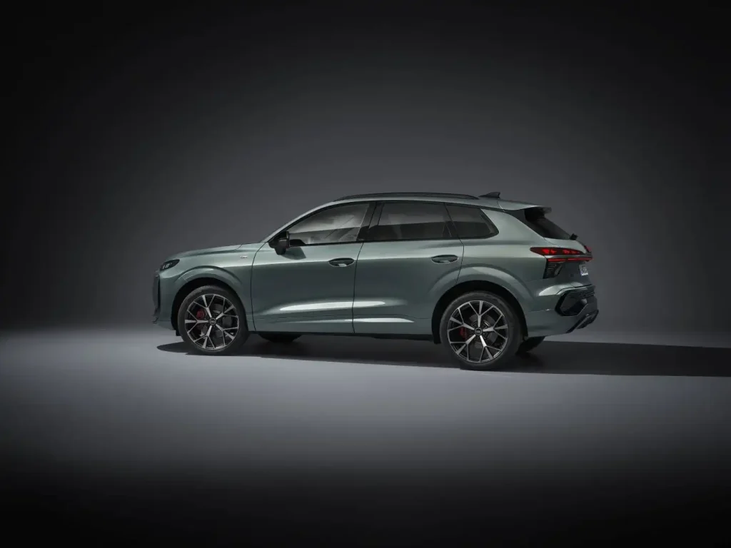2026-Audi-Q3-12