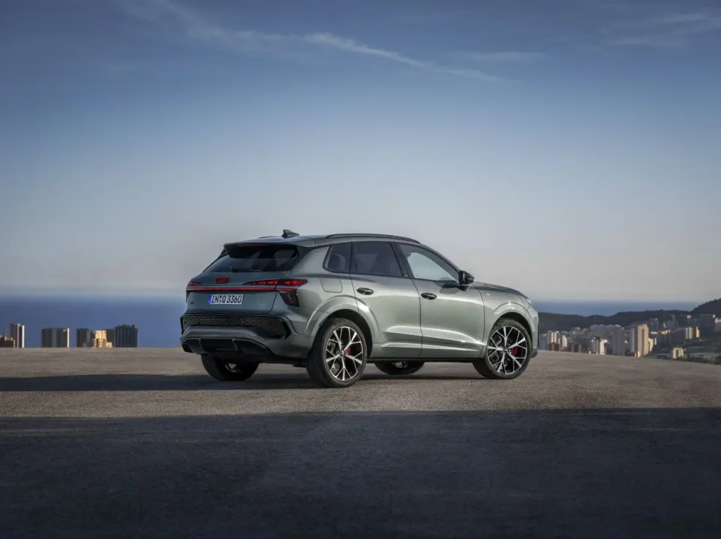 2026-Audi-Q3-4
