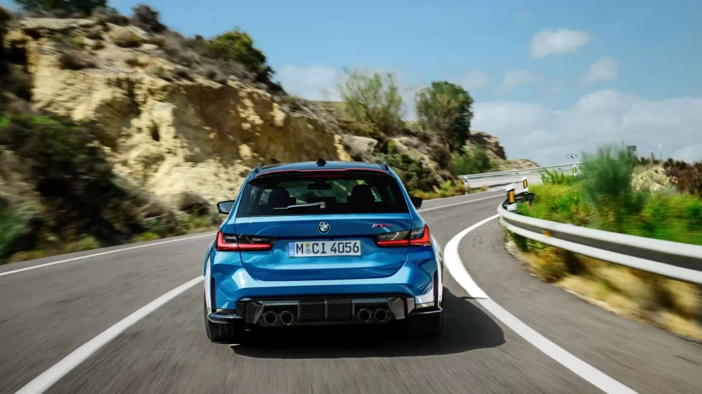 2026-BMW-M3-CS-Touring-32