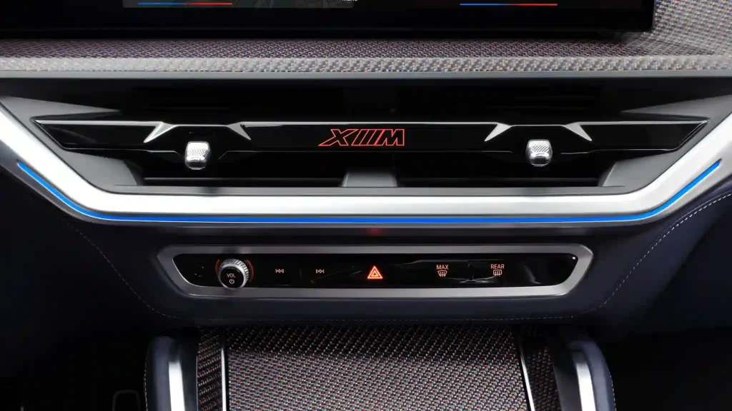 2026-BMW-XM-Label-10