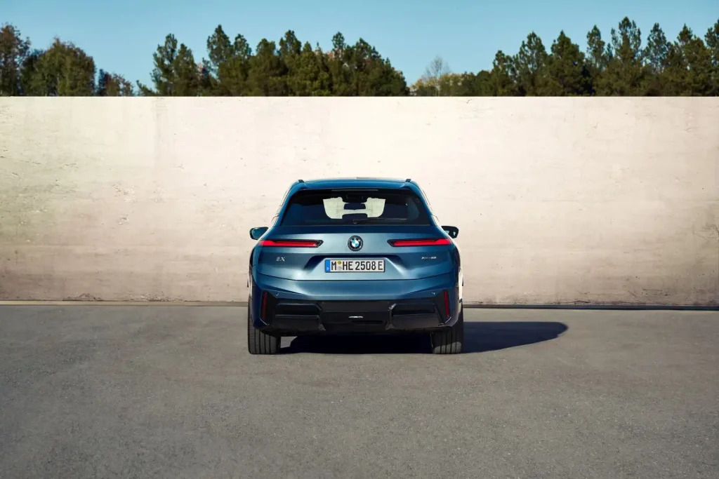 2026-BMW-iX-9