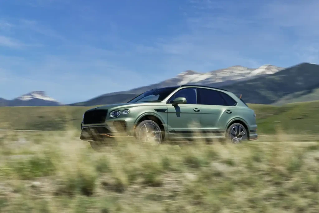 2026-Bentley-Bentayga-19