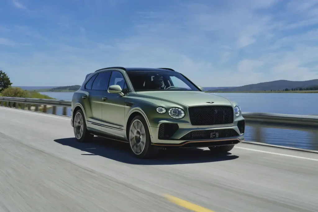 2026-Bentley-Bentayga-26