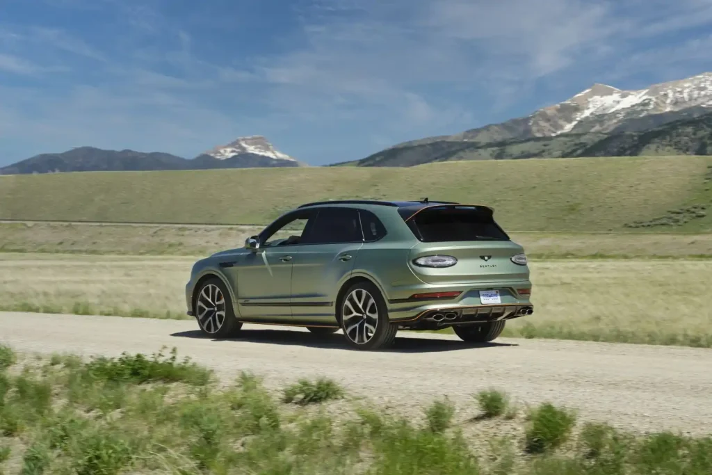 2026-Bentley-Bentayga-6
