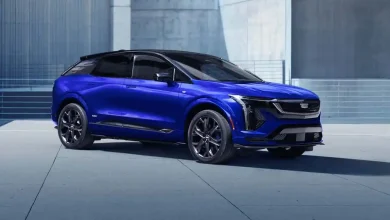 2026-Cadillac-Optiq-V-2