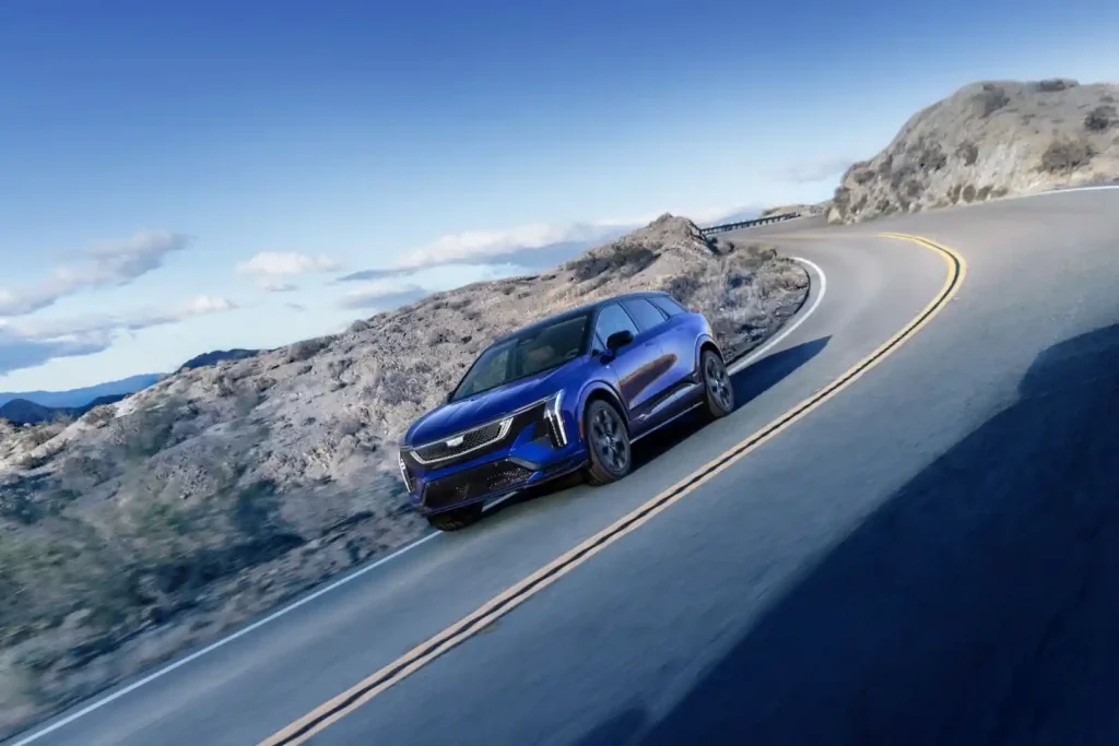 2026-Cadillac-Optiq-V-3