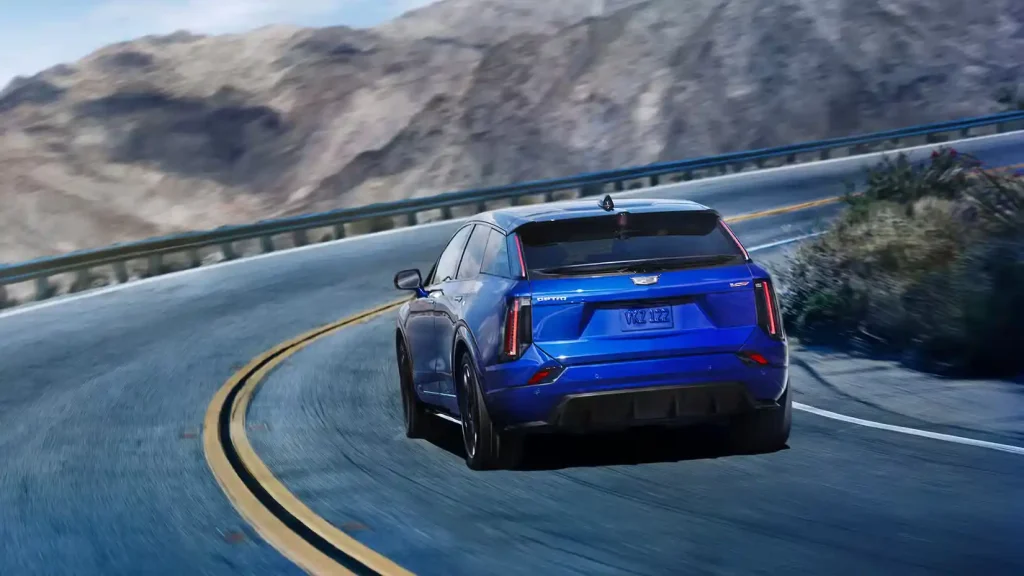 2026-Cadillac-Optiq-V-5