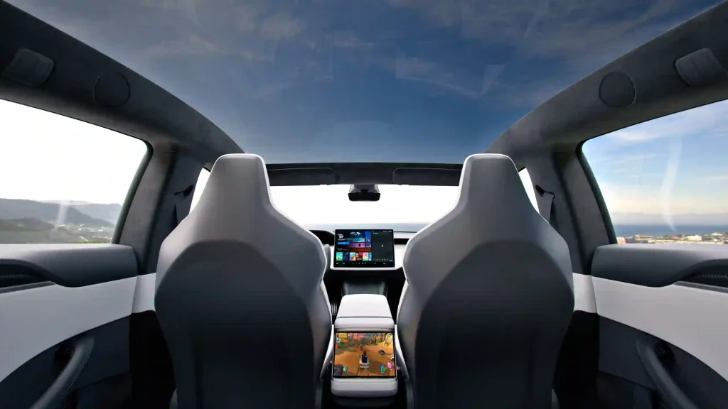 2026-Tesla-Model-S-11