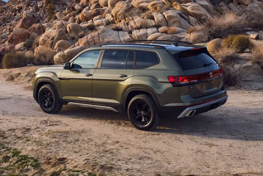 2026-Volkswagen-Atlas-11