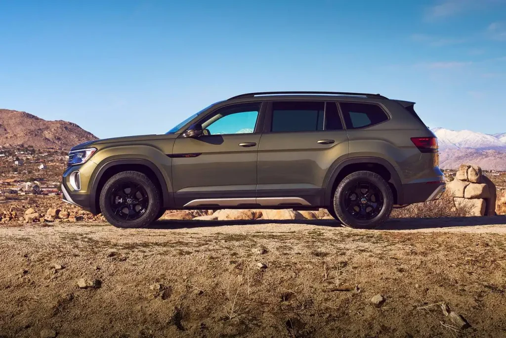 2026-Volkswagen-Atlas-14