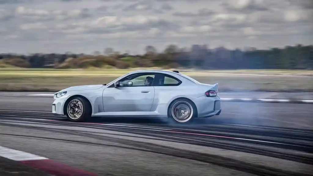 BMW-Teases-Possibility-of-Building-the-Ultimate-M2-CSL-3