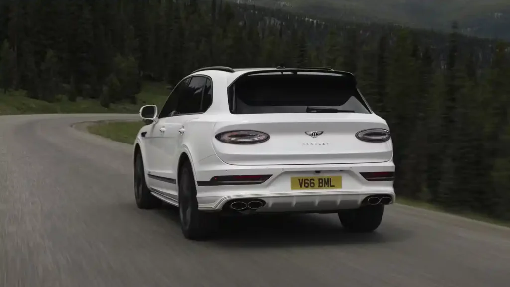 Bentley-Bentayga-Speed’s-New-V8-Outpowers-the-Previous-W12-9