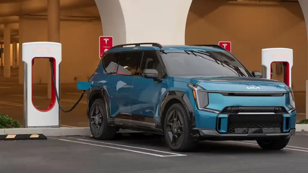 Kia-EV9-Battles-Hyundai-Ioniq-9-for-Lease-Supremacy-4
