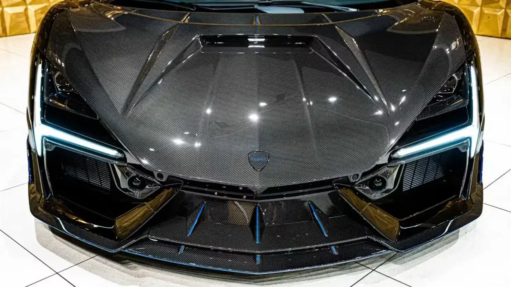 Lamborghini-Revuelto-7