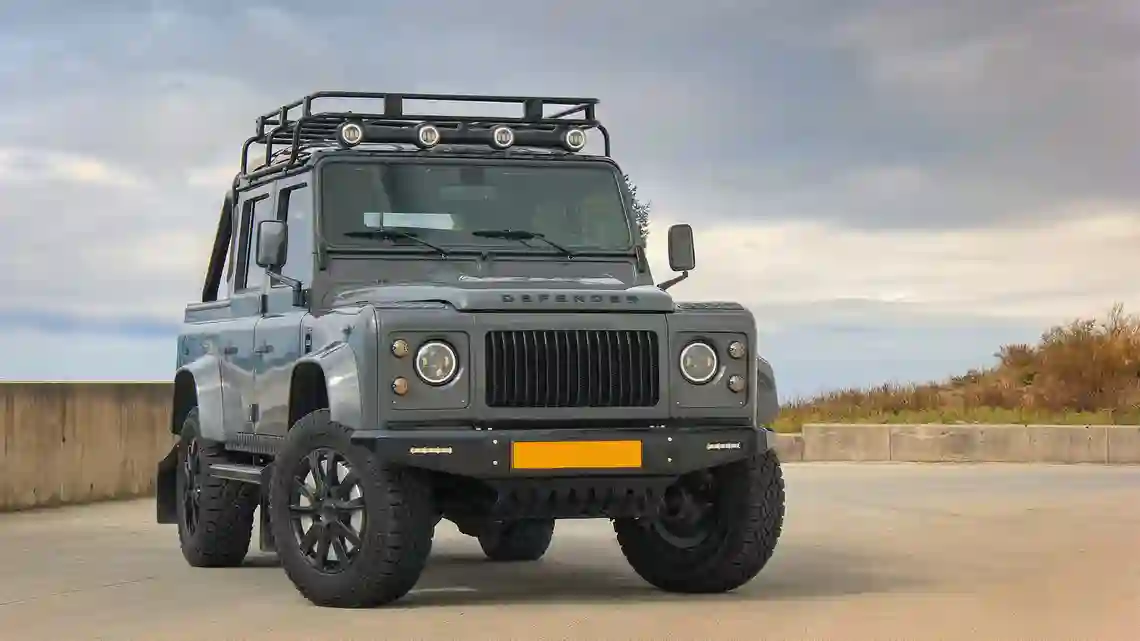 Land-Rover-Defender-1