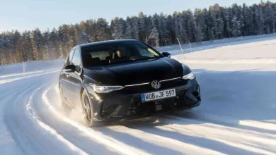 The-Hardcore-VW-Golf-R-Fans-Have-Been-Waiting-For-Is-Still-a-Long-Way-Off-1