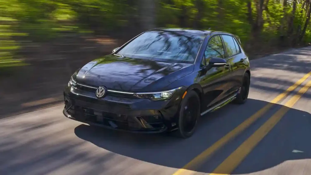 The-Hardcore-VW-Golf-R-Fans-Have-Been-Waiting-For-Is-Still-a-Long-Way-Off-5