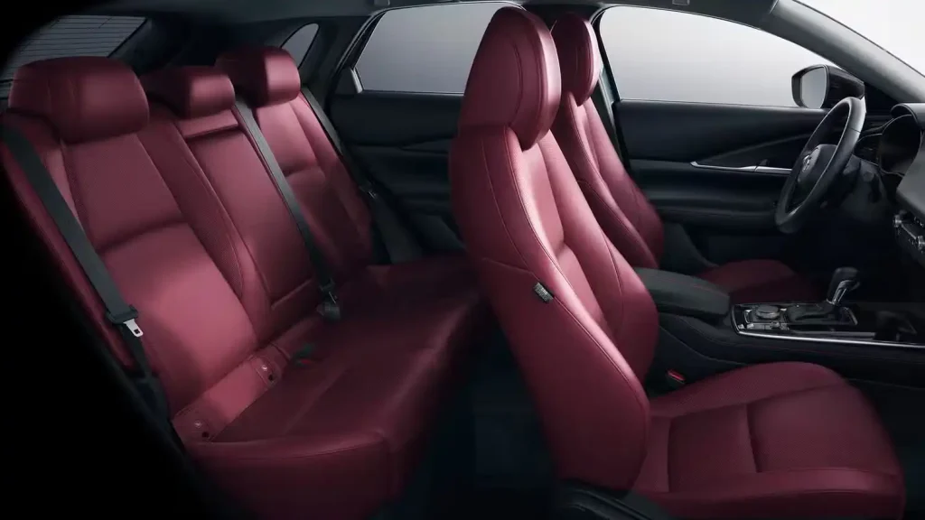 2025-Mazda-3-hatchback-3