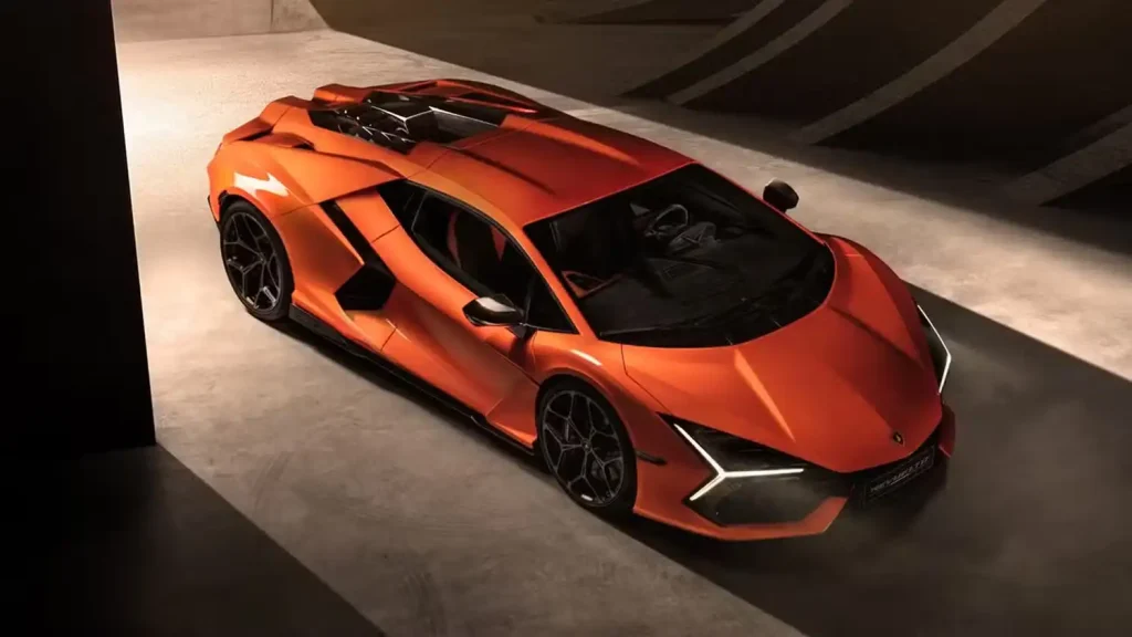 Lamborghini-Revuelto-3