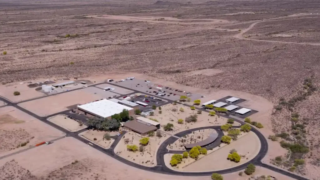 Toyota-Invests-Millions-to-Test-Vehicles-in-Desert-Conditions-4