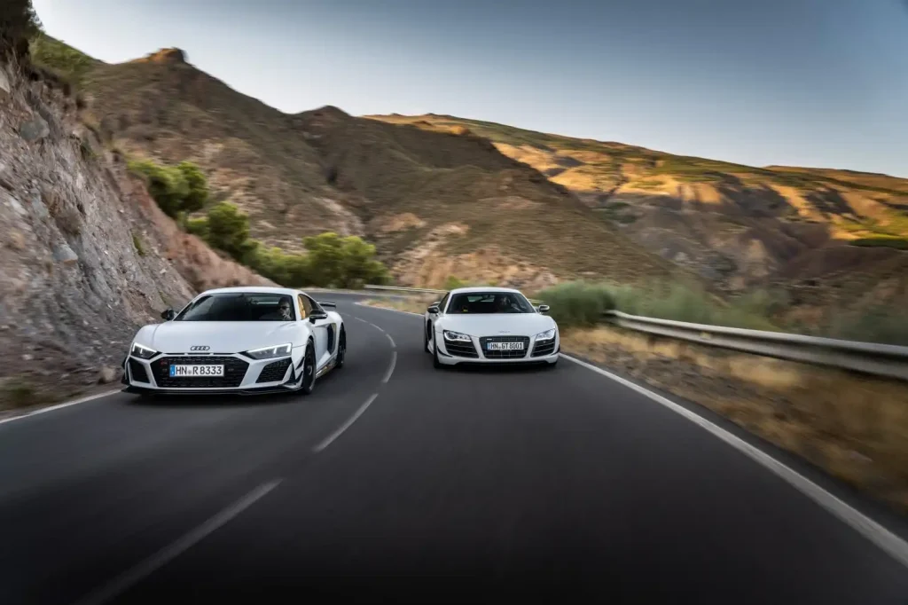 2023-Audi-R8-44