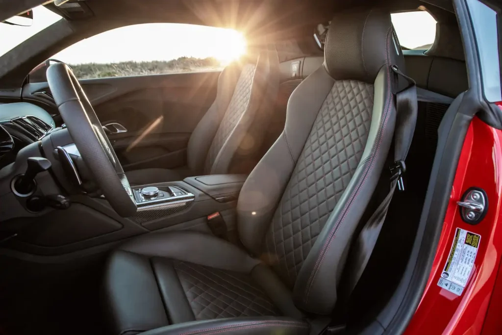 2023-Audi-R8-49