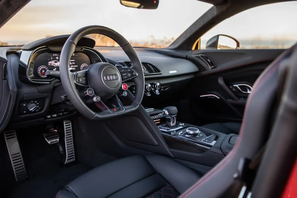 2023-Audi-R8-57