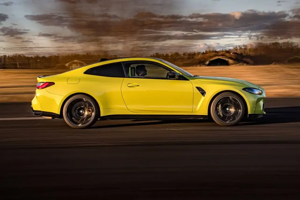 2024-BMW-M4-20