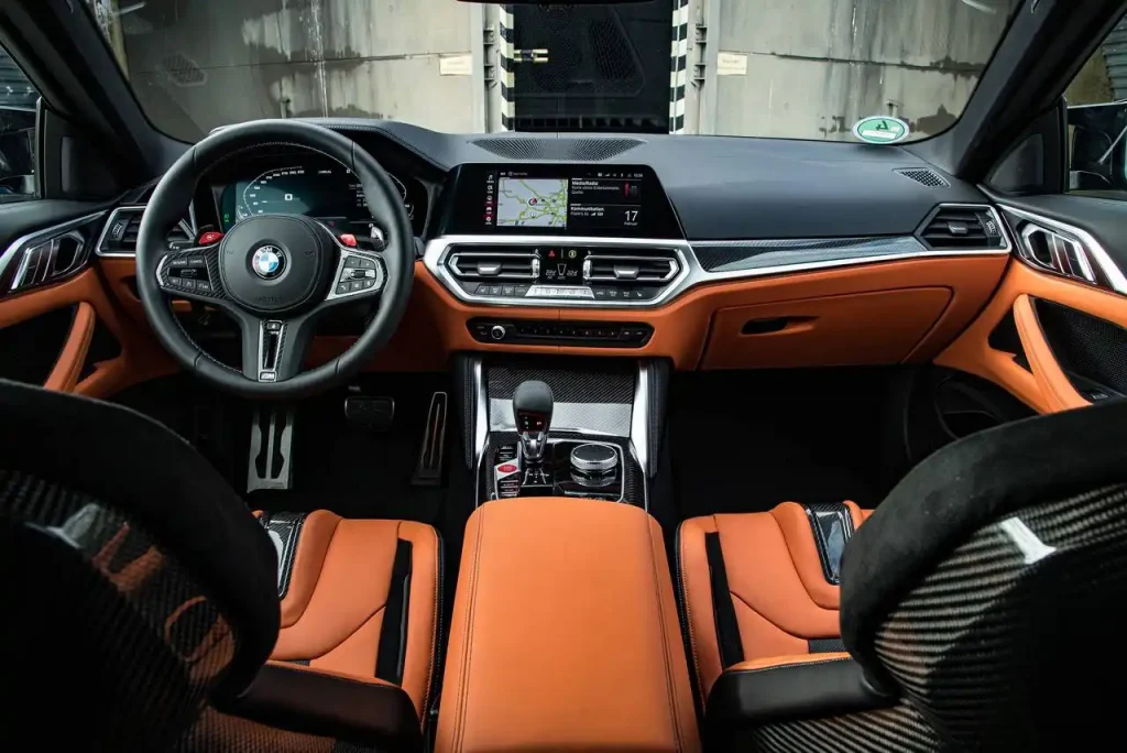 2024-BMW-M4-43