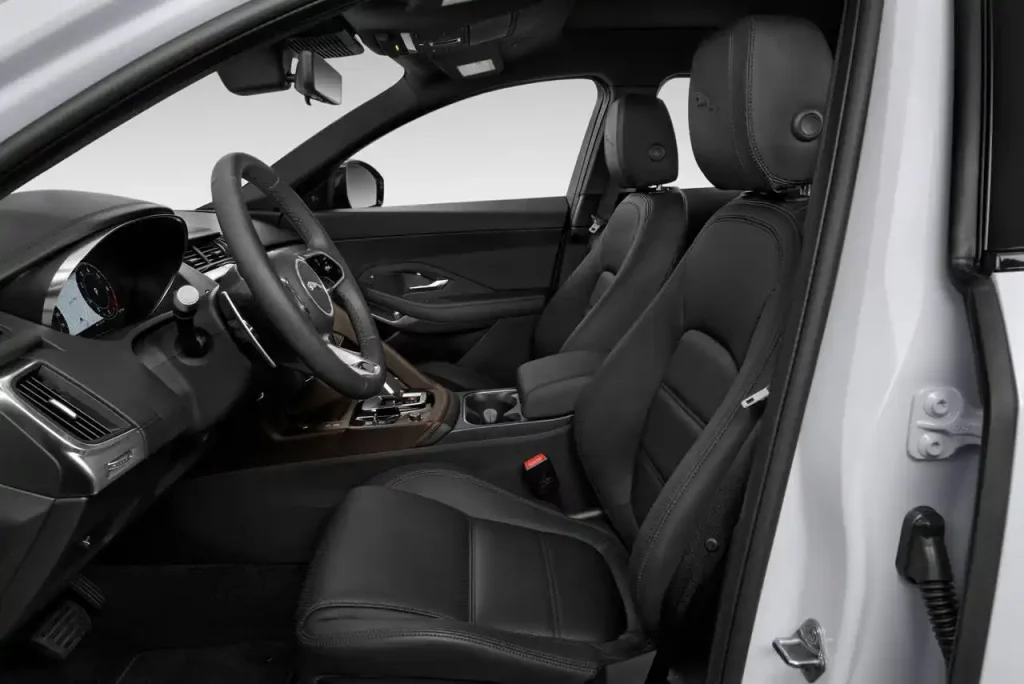 2024-Jaguar-E-Pace-28
