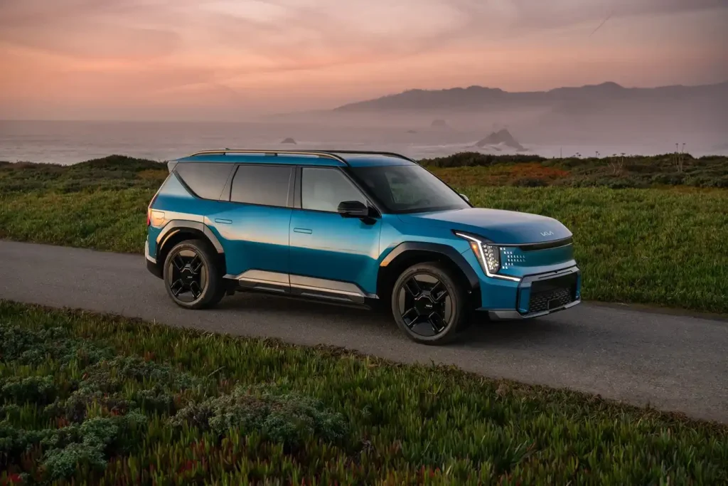 2024-Kia-EV9-3