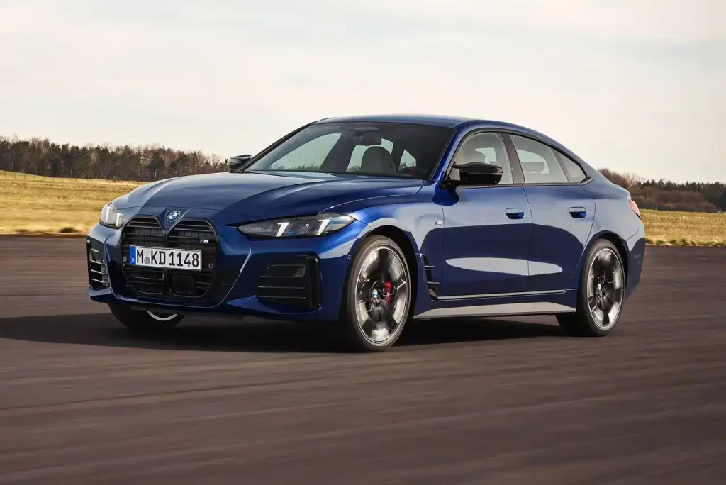 2025-BMW-4-Series-Gran-Coupe-20