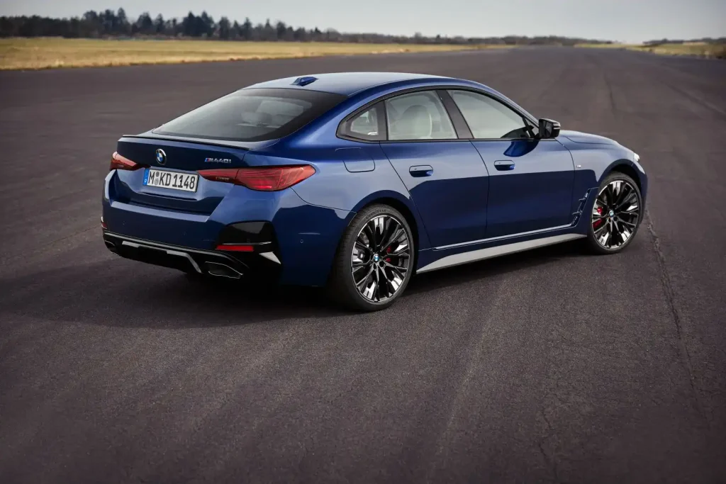 2025-BMW-4-Series-Gran-Coupe-6
